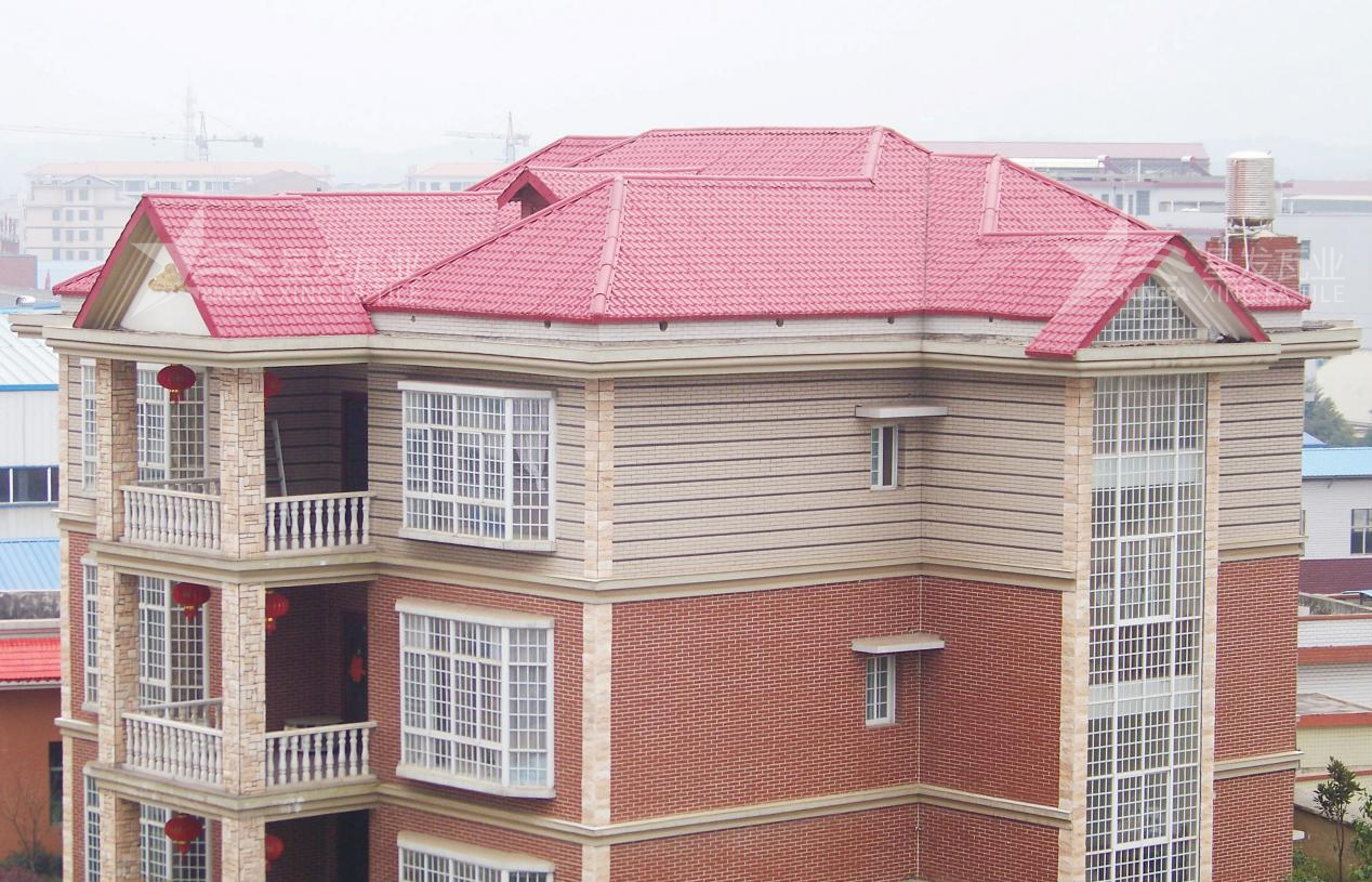 農村自建房屋面瓦首選，樹(shù)脂瓦讓您屋面蓬蓽生輝